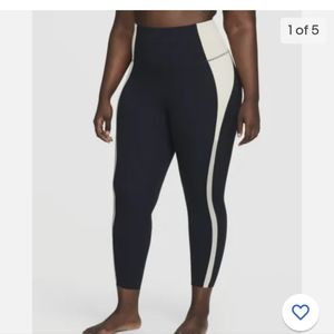 Nike Yoga Luxe Plus Size 2X